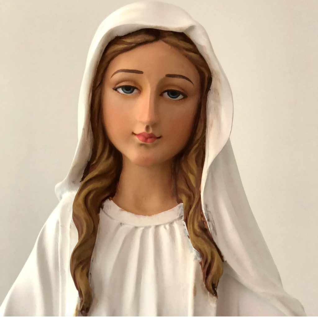 Nuestra Señora de la Medalla Milagrosa - con medallas